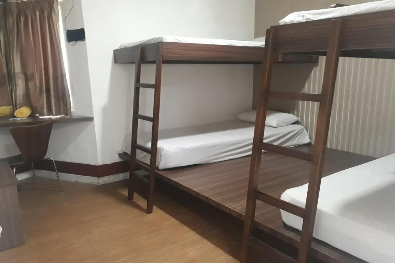 Appartamento Smart Dream Aeropolis Ar2 Tangerang Esterno foto